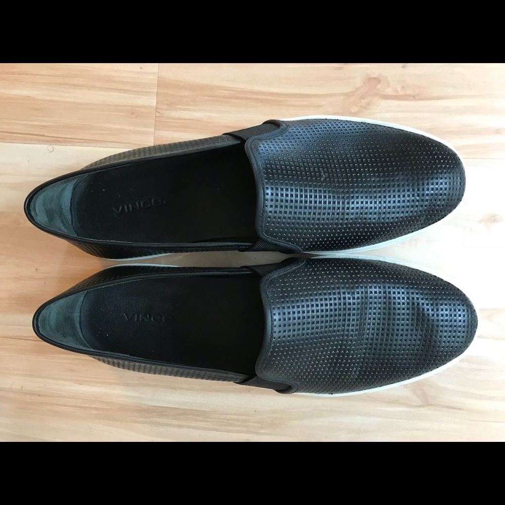Vince “Blair” Women’s Slip On Sneakers